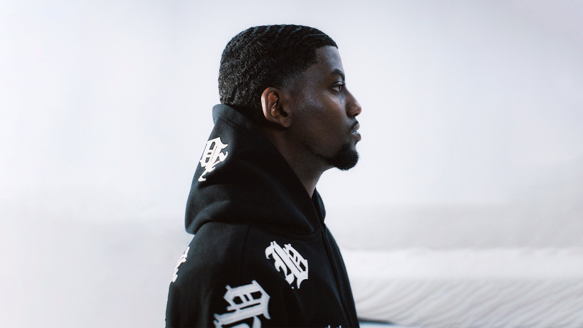 IGNORANT VIEWS lanza COLLECTION #05: contraste visual, nylon waterproof premium y colaboración con Jay Dime