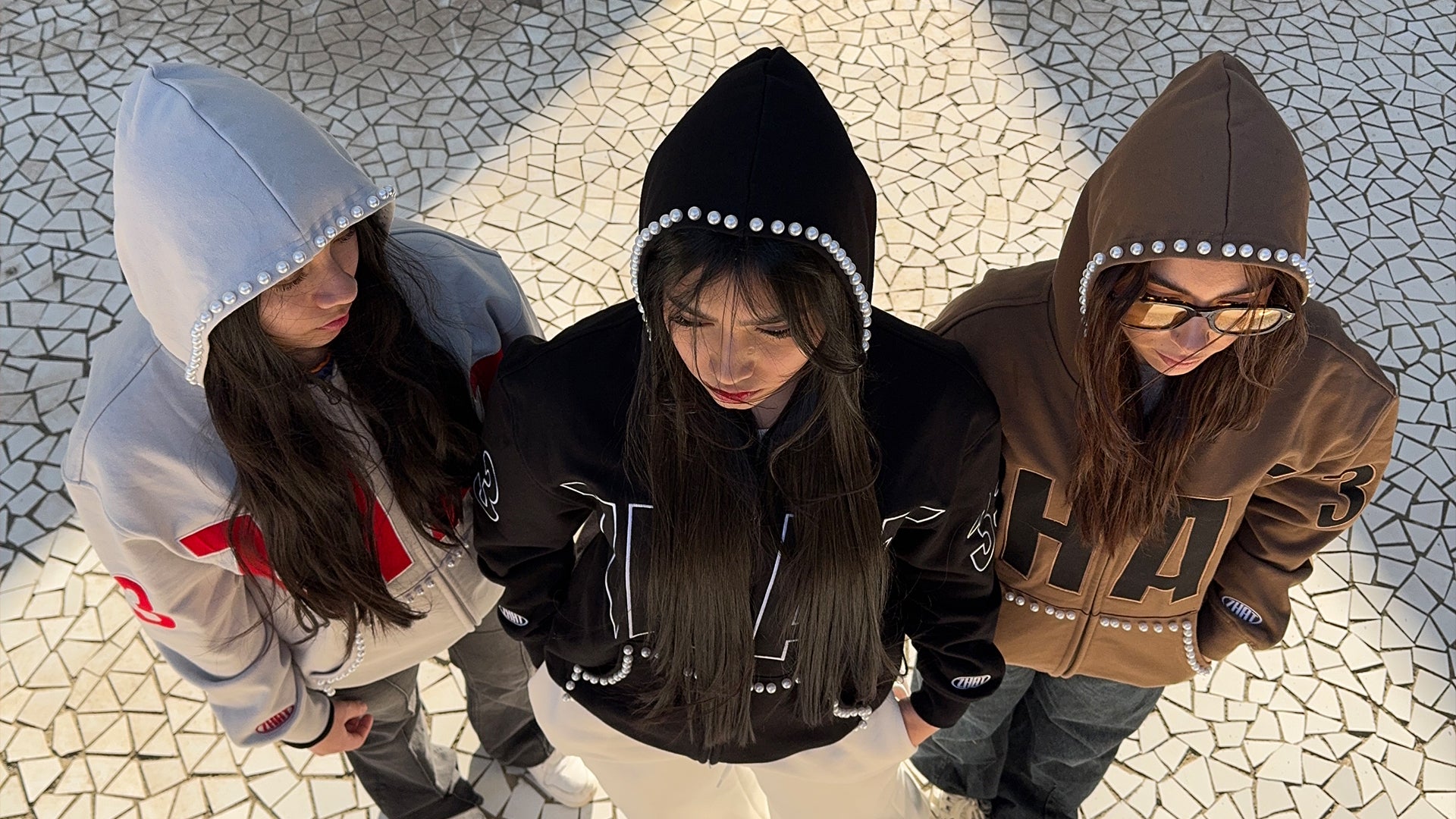 ZHAT presenta MAISON PEARL, un drop donde el streetwear redefine el lujo urbano